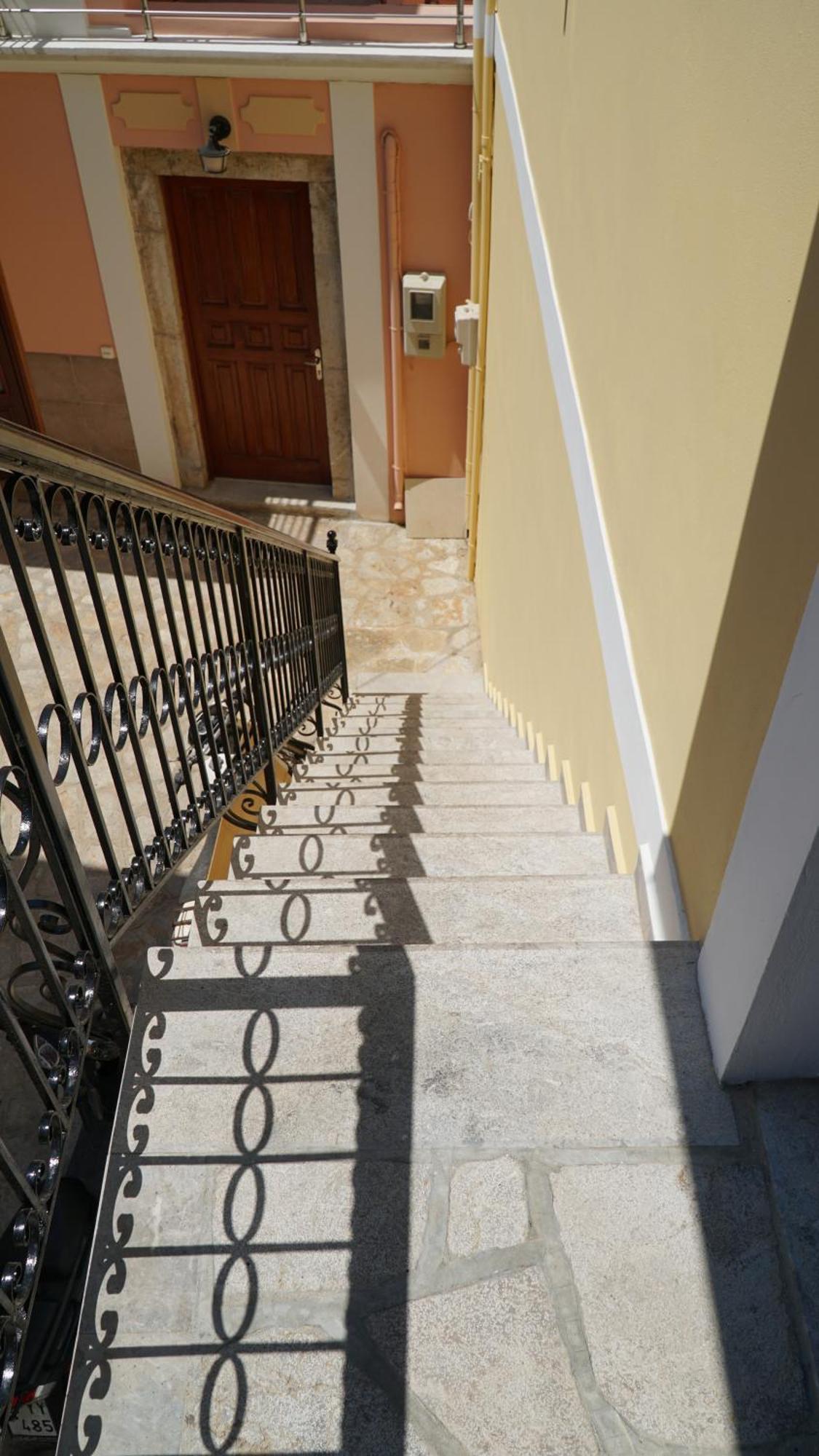 Appartamento Duchess House Sými Esterno foto